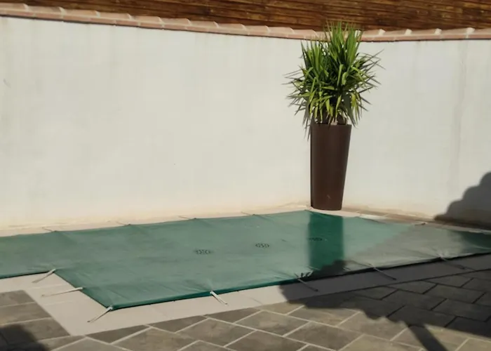 La Dehesilla De Toledo Escapada Romantica Jacuzzi Sillon Tantrico